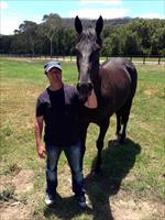 Happy Zero reunites with his jockey Darren Beadman
