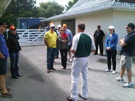 Kerry of Cambridge Stud talking to our group of clients