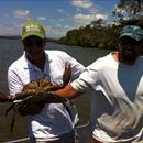 Steve Allam and Brett Gilbert with a Mud Crab
